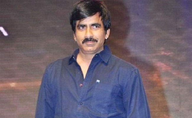 Ravi Teja to Play a Government Officer!